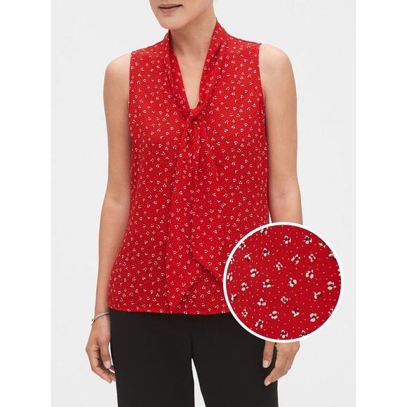 Banana Republic Factory Tops - Banana Republic Factory Red Floral Sleeveless Blouse, Size L